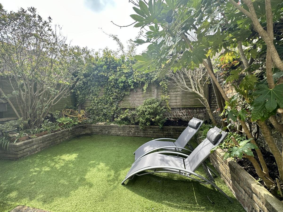 Amazing Apartment, Private Garden, Off Street Parking Hove Esterno foto