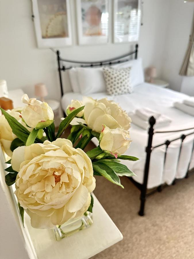 Amazing Apartment, Private Garden, Off Street Parking Hove Esterno foto